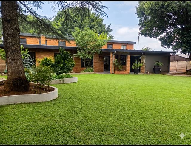 4 BEDROOM HOUSE FOR SALE IN HENLEY ON KLIP